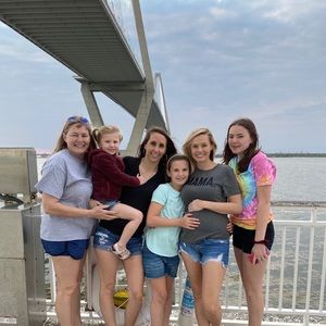 Meet your Posher, Annmarie